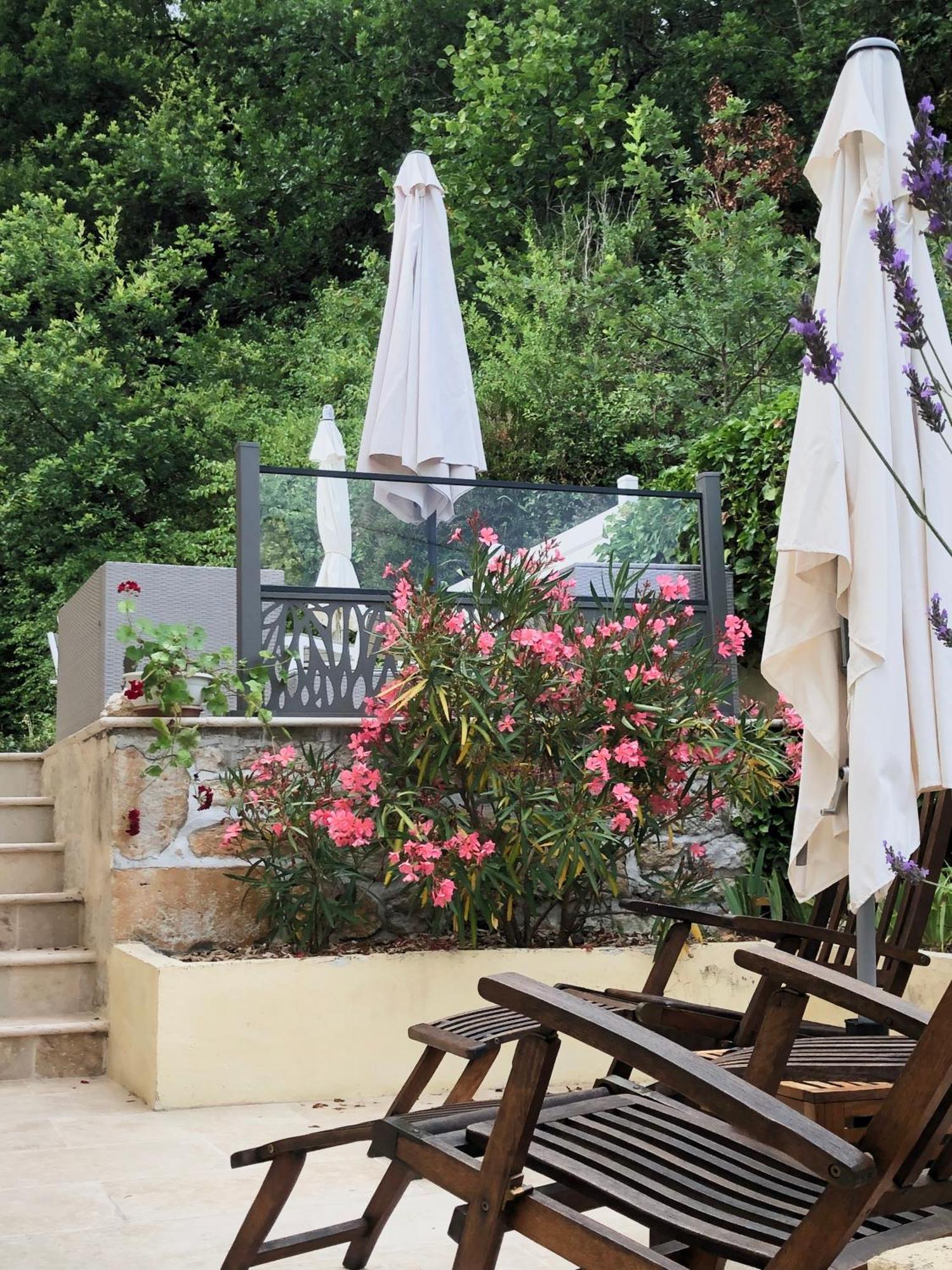 D'Est En Ouest Villa Montcuq Exterior photo